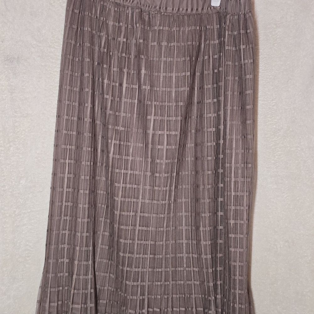Metrowear Womens Size L Brown Windowpane Pleated Mesh Midi Skirt - Picture 9 of 10